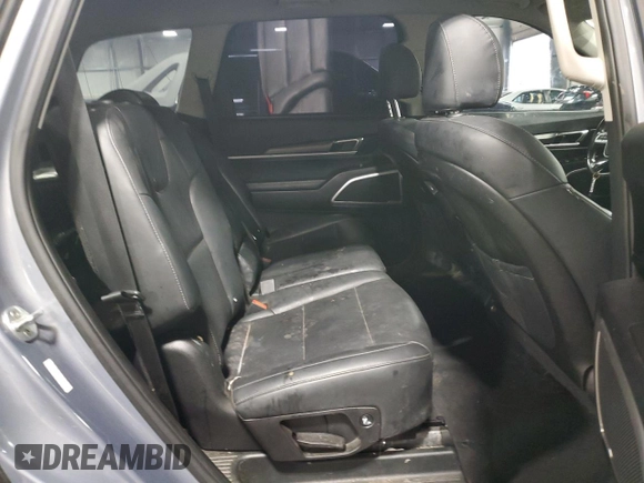2020 Kia Telluride LX with VIN 5XYP2DHCXLG050143, listed as a Copart auction lot 51328465 with 147,557 mi miles and Salvage Title. Bid and sale history available at carsss.com. Image 11.