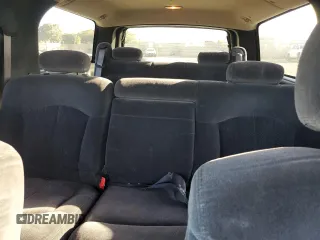 2002 Chevrolet Suburban LS with VIN 1GNEC16TX2J131882, listed as a Copart auction lot 81601484 with 0 mi miles and Salvage Title. Bid and sale history available at carsss.com. Image 10.