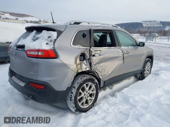 2018 Jeep Cherokee Latitude Plus with VIN 1C4PJMLB1JD502431, listed as a IAAI auction lot 41292612 with 115,839 mi miles and . Bid and sale history available at DreamBid. Image 4.