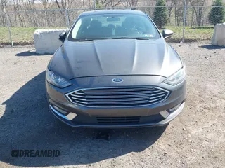 2017 Ford Fusion SE z VIN 3FA6P0HD8HR211638, wystawiony jako IAAI lot #42029399 z przebiegiem 90 262 mil mil oraz . Historia ofert i sprzedaży dostępna na DreamBid. Obrazek 6.