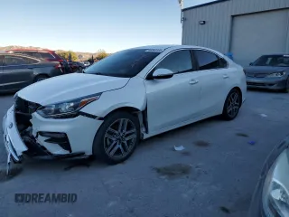 2019 Kia Forte EX with VIN 3KPF54AD6KE056149, listed as a Copart auction lot 46540105 with 82,111 mi miles and Salvage Title. Bid and sale history available at carsss.com. Image 1.