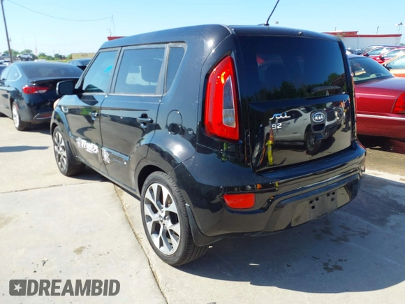 2012 Kia Soul + with VIN KNDJT2A67C7404399, listed as a IAAI auction lot 42090661 with 138,993 mi miles. Bid and sale history available at carsss.com. Image 3.