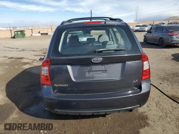 2007 Kia Rondo LX Base with VIN KNAFG525277079813, listed as a Copart auction lot 45020105 with 71,785 mi miles and Salvage Title. Bid and sale history available at carsss.com. Image 6.