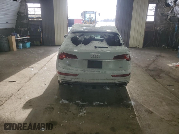 2021 Audi Q5 Premium Plus with VIN WA1E2AFYXM2055319, listed as a Copart auction lot 88790095 with 50,443 mi miles and Salvage Title. Bid and sale history available at carsss.com. Image 6.