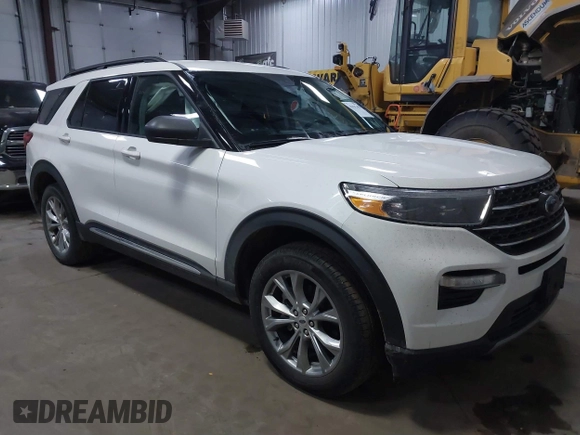 2022 Ford Explorer XLT with VIN 1FMSK8DH2NGA29432, listed as a IAAI auction lot 41614290 with 23,918 mi miles. Bid and sale history available at carsss.com. Image 1.