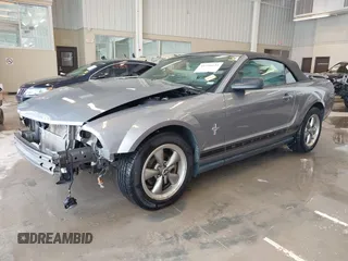 2006 Ford Mustang Standard with VIN 1ZVFT84N965229999, listed as a IAAI auction lot 41596134 with 60,473 mi miles and . Bid and sale history available at carsss.com. Image 2.