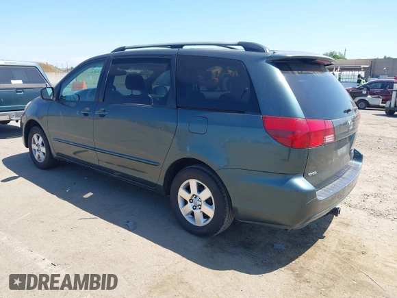 2004 Toyota Sienna CE with VIN 5TDZA23C44S205166, listed as a IAAI auction lot 42192980 with 228,873 mi miles. Bid and sale history available at carsss.com. Image 3.