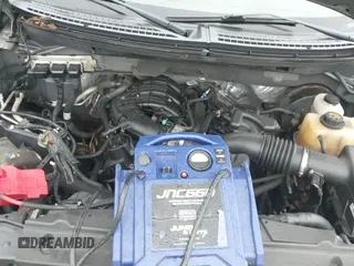 2012 Ford F-150 XL z VIN 1FTMF1CM0CKD91664, wystawiony jako IAAI lot #43440027 z przebiegiem 229 845 mil mil oraz . Historia ofert i sprzedaży dostępna na DreamBid. Obrazek 21.