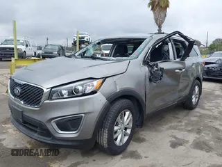 2016 Kia Sorento LX with VIN 5XYPG4A35GG149678, listed as a IAAI auction lot 41478731 with 128,895 mi miles. Bid and sale history available at carsss.com. Image 21.