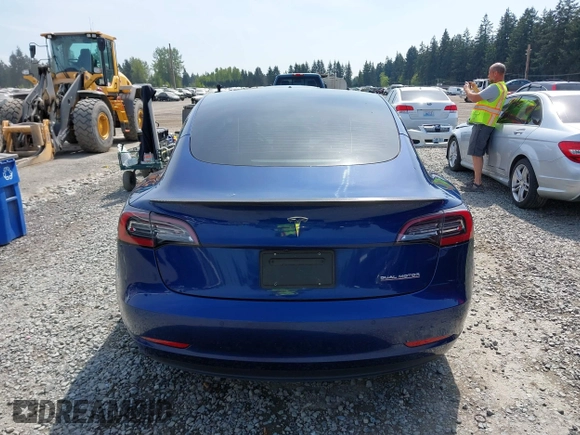 2021 Tesla Model 3 Performance with VIN 5YJ3E1EC1MF000961, listed as a IAAI auction lot 42110524 with 31,890 mi miles and . Bid and sale history available at carsss.com. Image 16.