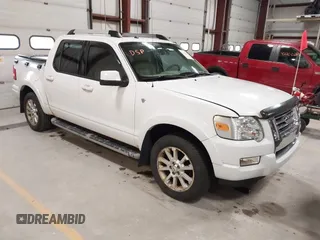 2007 Ford Explorer Sport Trac Limited z VIN 1FMEU53837UA50804, wystawiony jako IAAI lot #42181519 z przebiegiem 111 336 mil mil oraz . Historia ofert i sprzedaży dostępna na DreamBid. Obrazek 1.