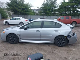 2018 Subaru WRX с VIN JF1VA1A69J9811665, выставлен на аукционе IAAI как лот 42225706 с пробегом 65 359 миль миль и . История ставок и продаж доступна на DreamBid. Изображение 14.