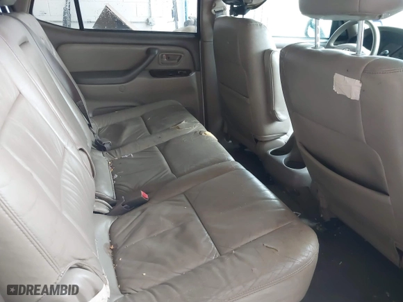 2004 Toyota Sequoia SR5 with VIN 5TDZT34A64S218109, listed as a IAAI auction lot 41809388 with 159,416 mi miles. Bid and sale history available at carsss.com. Image 8.