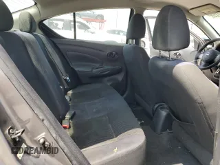 2012 Nissan Versa SV z VIN 3N1CN7AP7CL813302, wystawiony jako Copart lot #59006225 z przebiegiem 156 632 mil mil oraz Szkoda całkowita • Salvage title. Historia ofert i sprzedaży dostępna na DreamBid. Obrazek 10.