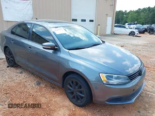 2012 Volkswagen Jetta SE with VIN 3VWDX7AJ6CM377136, listed as a IAAI auction lot 42645975 with 81,904 mi miles and . Bid and sale history available at DreamBid. Image 1.