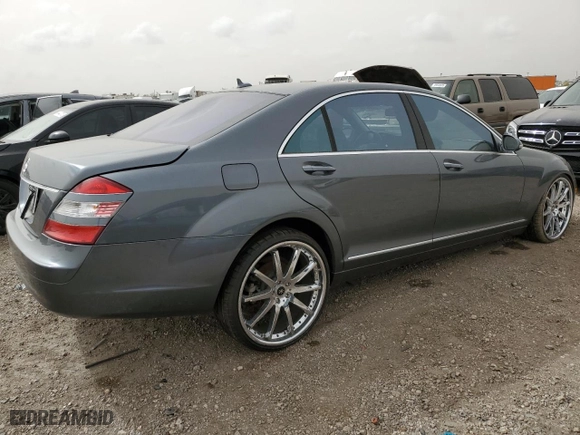 2009 Mercedes-Benz S-Class 5.5L V8 with VIN WDDNG71X49A259707, listed as a Copart auction lot 49673545 with 93,934 mi miles and Clean Title. Bid and sale history available at carsss.com. Image 3.
