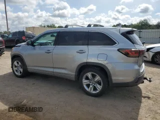 2016 Toyota Highlander Limited with VIN 5TDDKRFH1GS290074, listed as a Copart auction lot 59909005 with 205,380 mi miles and Salvage title. Bid and sale history available at DreamBid. Image 2.