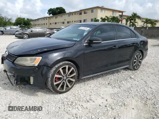 2013 Volkswagen Jetta GLI with VIN 3VW4S7AJ2DM307746, listed as a Copart auction lot 70172234 with 84,962 mi miles and Salvage Title. Bid and sale history available at DreamBid. Image 1.