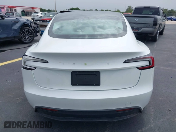 2025 Tesla Model 3 Long Range с VIN 5YJ3E1EA2SF981877, выставлен на аукционе IAAI как лот 42412352 с пробегом 1 967 миль миль и . История ставок и продаж доступна на DreamBid. Изображение 17.
