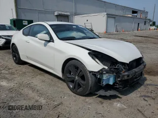 2010 Hyundai Genesis Coupe z VIN KMHHT6KD7AU017753, wystawiony jako Copart lot #60871785 z przebiegiem 87 337 mil mil oraz Czysty tytuł • Clean title. Historia ofert i sprzedaży dostępna na DreamBid. Obrazek 4.
