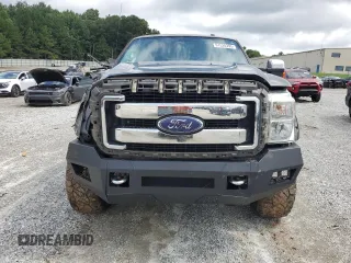 2016 Ford F-250 Lariat with VIN 1FT7W2B68GEC48911, listed as a Copart auction lot 61528395 with 189,294 mi miles and Salvage title. Bid and sale history available at DreamBid. Image 5.