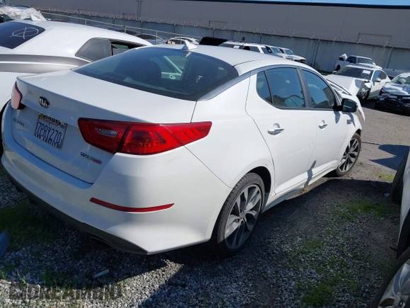 2015 Kia Optima SX Turbo with VIN 5XXGR4A67FG517902, listed as a IAAI auction lot 41629985 with 1 mi miles. Bid and sale history available at carsss.com. Image 4.
