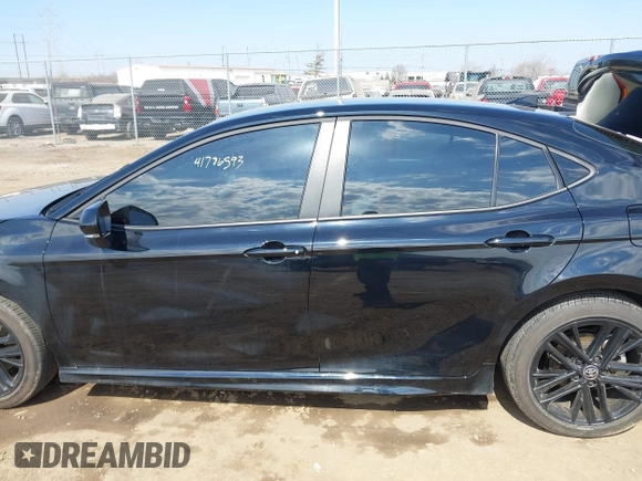 2025 Toyota Camry LE with VIN 4T1DAACK8SU087087, listed as a IAAI auction lot 41786593 with 4,901 mi miles and . Bid and sale history available at DreamBid. Image 15.