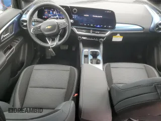 2024 Chevrolet Equinox EV LT z VIN 3GN7DLRP1RS261817, wystawiony jako Copart lot #52072675 z przebiegiem 3 218 mil mil oraz Szkoda całkowita • Salvage title. Historia ofert i sprzedaży dostępna na DreamBid. Obrazek 8.