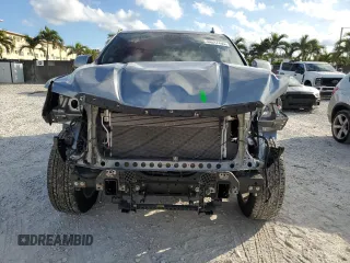 2024 GMC Yukon SLT with VIN 1GKS1BKD8RR342651, listed as a Copart auction lot 44517435 with 18,507 mi miles and Salvage Title. Bid and sale history available at carsss.com. Image 5.