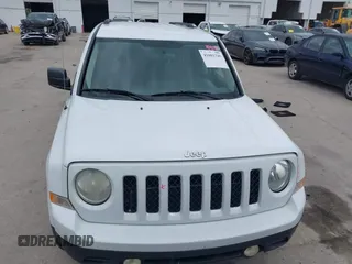 2015 Jeep Patriot Sport with VIN 1C4NJPBB1FD149769, listed as a IAAI auction lot 41601345 with 78,895 mi miles. Bid and sale history available at carsss.com. Image 12.