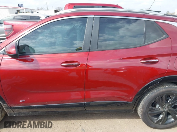 2025 Buick Encore GX Sport Touring с VIN KL4AMDSL1SB046901, выставлен на аукционе IAAI как лот 41750132 с пробегом 2 036 миль миль и . История ставок и продаж доступна на DreamBid. Изображение 14.