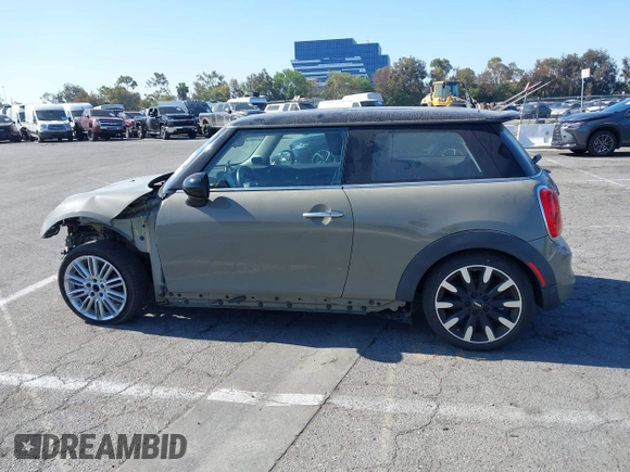 2019 MINI Hardtop Cooper S z VIN WMWXP7C51K2A50911, wystawiony jako IAAI lot #42194823 z przebiegiem 32 820 mil mil oraz . Historia ofert i sprzedaży dostępna na DreamBid. Obrazek 15.