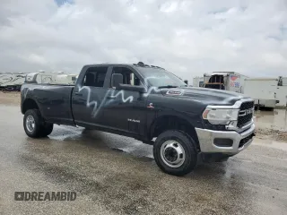 2019 Ram 3500 Tradesman with VIN 3C63RRGL0KG628833, listed as a Copart auction lot 49468673 with 203,725 mi miles and Salvage Title. Bid and sale history available at carsss.com. Image 4.