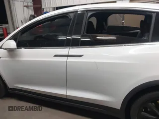 2020 Tesla Model X Long Range with VIN 5YJXCDE22LF305223, listed as a IAAI auction lot 41989862 with 48,309 mi miles. Bid and sale history available at carsss.com. Image 14.