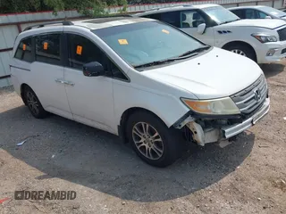2013 Honda Odyssey EX-L с VIN 5FNRL5H62DB014350, выставлен на аукционе IAAI как лот 42328587 с пробегом 224 577 миль миль и . История ставок и продаж доступна на DreamBid. Изображение 1.