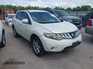 2010 Nissan Murano SL z VIN JN8AZ1MU9AW015306, wystawiony jako IAAI lot #42433978 z przebiegiem 180 955 mil mil oraz . Historia ofert i sprzedaży dostępna na DreamBid. Obrazek 1.