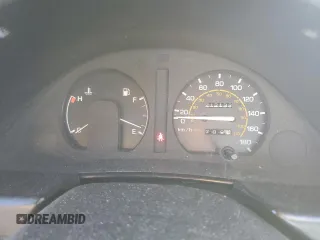 1994 Toyota Tercel DX z VIN JT2EL43E8R0472965, wystawiony jako Copart lot #75007574 z przebiegiem 212 133 mil mil oraz Czysty tytuł • Clean title. Historia ofert i sprzedaży dostępna na DreamBid. Obrazek 9.