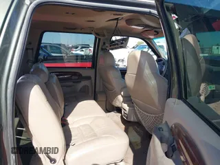 2000 Ford Excursion Limited z VIN 1FMNU43S5YEC18413, wystawiony jako IAAI lot #41972353 z przebiegiem 99 531 mil mil oraz . Historia ofert i sprzedaży dostępna na DreamBid. Obrazek 8.