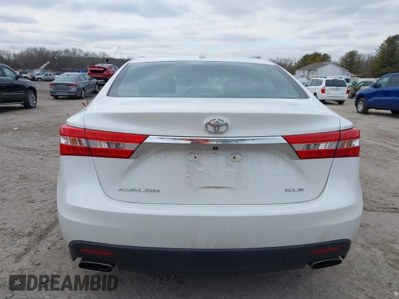 2014 Toyota Avalon Limited with VIN 4T1BK1EB8EU081201, listed as a IAAI auction lot 41624523 with 196,217 mi miles. Bid and sale history available at carsss.com. Image 16.