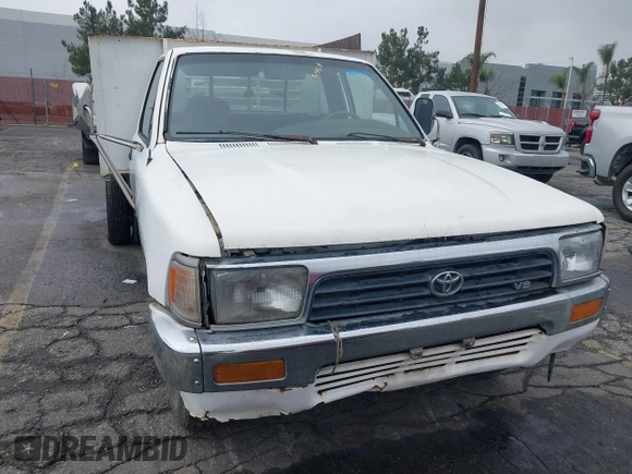 1989 Toyota Pickup with VIN JT4VN82N5K5001276, listed as a IAAI auction lot 41505552 with 196,949 mi miles and . Bid and sale history available at DreamBid. Image 6.