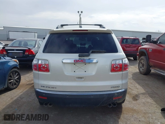 2011 GMC Acadia SLT1 with VIN 1GKKVRED3BJ338147, listed as a IAAI auction lot 41808410 with 173,103 mi miles. Bid and sale history available at carsss.com. Image 16.