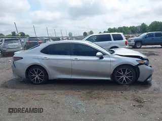 2021 Toyota Camry SE Nightshade with VIN 4T1T11AK3MU542610, listed as a IAAI auction lot 39350024 with 71,086 mi miles and . Bid and sale history available at DreamBid. Image 13.