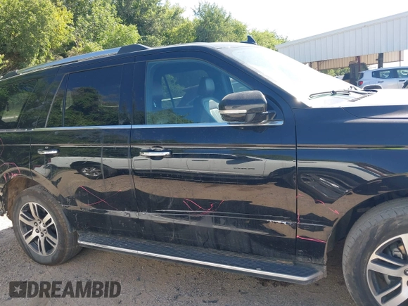 2023 Ford Expedition Limited z VIN 1FMJU1K8XPEA59096, wystawiony jako IAAI lot #42552665 z przebiegiem 59 097 mil mil oraz . Historia ofert i sprzedaży dostępna na DreamBid. Obrazek 14.