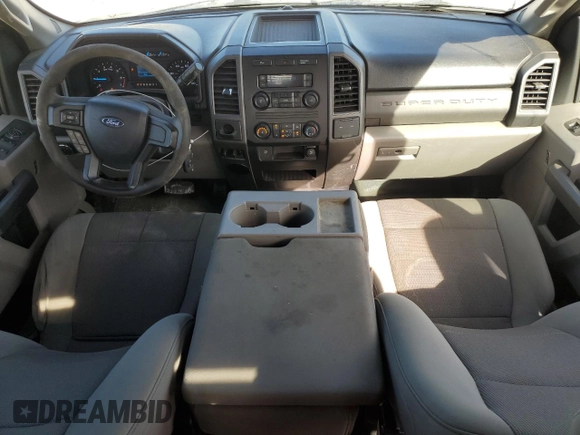 2017 Ford F-250 XLT with VIN 1FT7X2A62HED58949, listed as a Copart auction lot 87356484 with 180,805 mi miles and Salvage title. Bid and sale history available at DreamBid. Image 8.