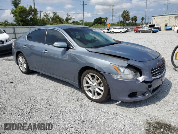 2010 Nissan Maxima SV z VIN 1N4AA5AP0AC829036, wystawiony jako Copart lot #56487895 z przebiegiem 117 783 mil mil oraz Szkoda całkowita • Salvage title. Historia ofert i sprzedaży dostępna na DreamBid. Obrazek 4.
