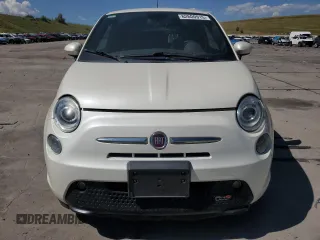 2015 FIAT 500e с VIN 3C3CFFGE9FT522920, выставлен на аукционе Copart как лот 62600915 с пробегом 53 300 миль миль и Чистый • Clean title. История ставок и продаж доступна на DreamBid. Изображение 5.