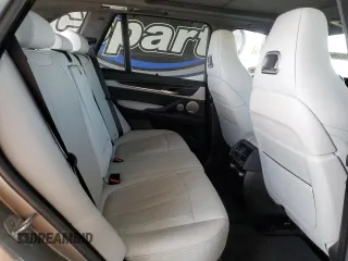 2018 BMW X5 M z VIN 5YMKT6C56J0Y83685, wystawiony jako Copart lot #55342035 z przebiegiem 56 136 mil mil oraz Szkoda całkowita • Salvage title. Historia ofert i sprzedaży dostępna na DreamBid. Obrazek 10.