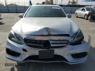 2016 Mercedes-Benz E 350 Sport with VIN WDDHF5KB6GB251770, listed as a Copart auction lot 53671275 with 118,704 mi miles and Salvage title. Bid and sale history available at DreamBid. Image 5.