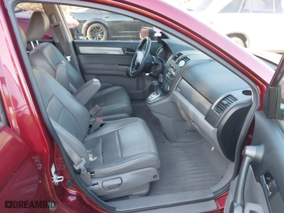 2011 Honda CR-V SE with VIN JHLRE3H42BC007781, listed as a IAAI auction lot 41793324 with 101,177 mi miles. Bid and sale history available at carsss.com. Image 5.