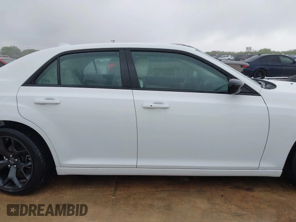 2023 Chrysler 300 Touring with VIN 2C3CCAAG4PH538152, listed as a IAAI auction lot 41894510 with 2,295 mi miles and . Bid and sale history available at DreamBid. Image 14.